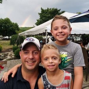 Meet your Posher, Eric